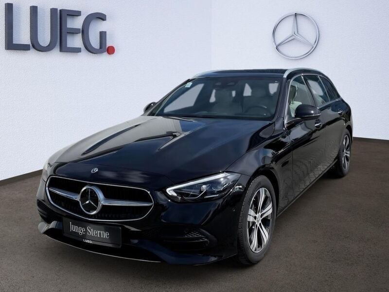 Metalliclack obsidianschwarz Gebraucht 2024 Mercedes C220 Advanced Kombi | 47.500 € (Teuer) - Bild 1/4