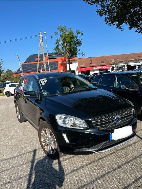 Gebraucht Volvo XC60 Summum 181 PS (133 kW) 2014 Schwarz SUV