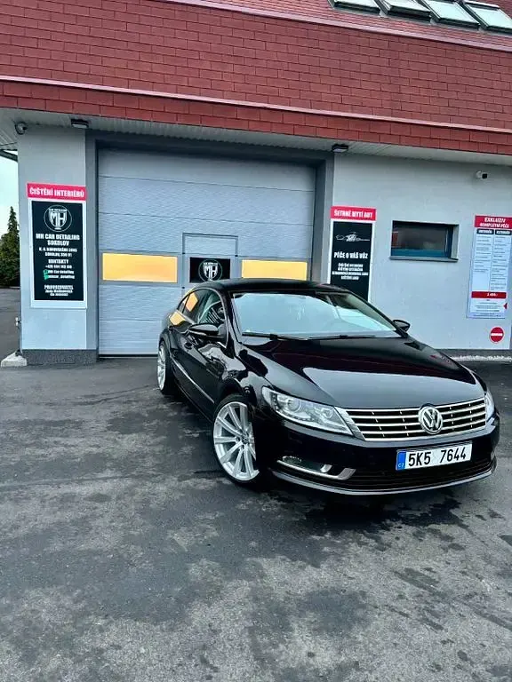 Second-hand VW CC 299 CP (219 kW) 2015 Negru Berlinǎ