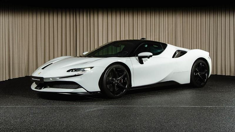 Gebraucht Ferrari SF90 2022 Weiß