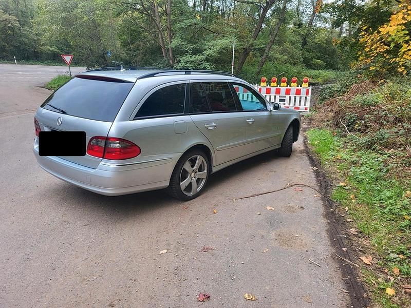 Gebraucht Mercedes E220 170 PS (125 kW) 2007 Kombi