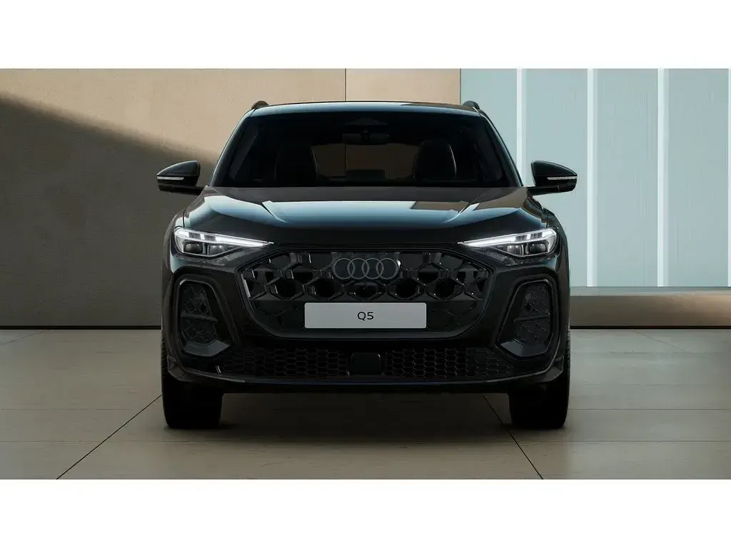 Gebraucht Audi Q5 Sportback Edition .1 204 PS (150 kW) 2025 Schwarz SUV