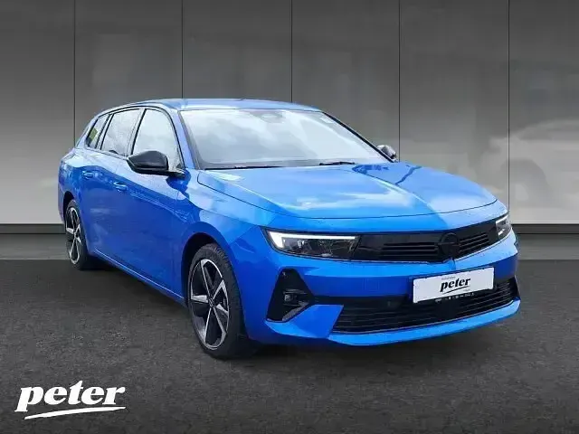 Gebraucht Opel Astra 131 PS (96 kW) 2024 Met. kobalt blau Kleinwagen