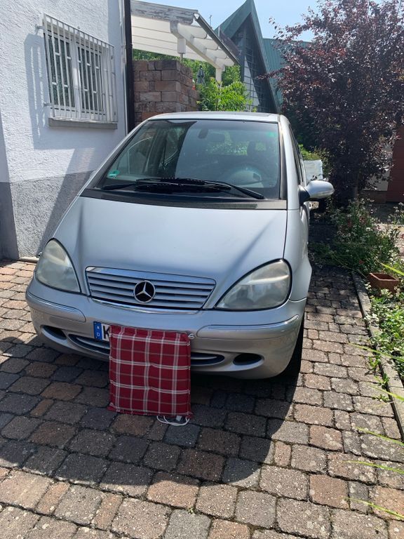 Silber Gebraucht 2004 Mercedes A160 Avantgarde Limousine | 550 € (Superpreis) - Bild 1/2