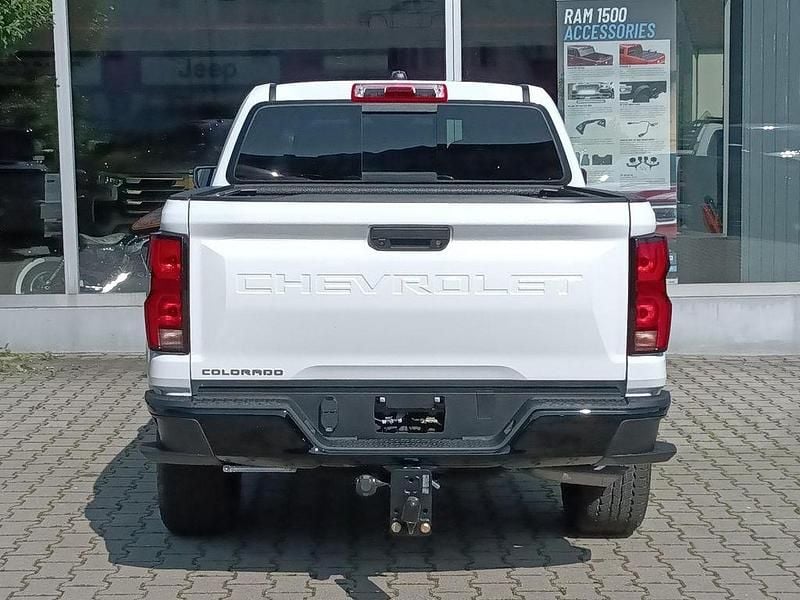 Neu Chevrolet Colorado 314 PS (230 kW) 2025 Weiß Abholung