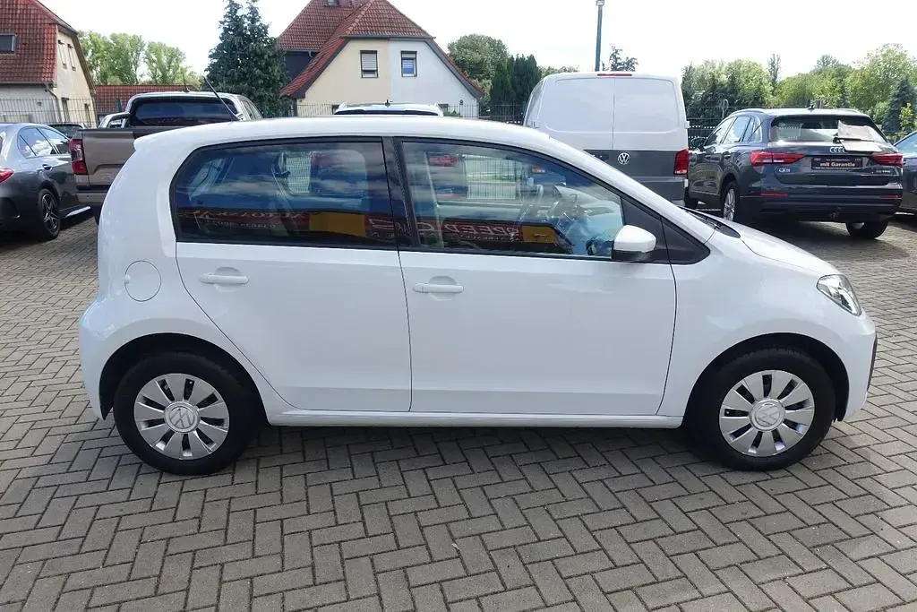 Gebraucht VW up! 65 PS (47 kW) 2021 Weiß Kleinwagen