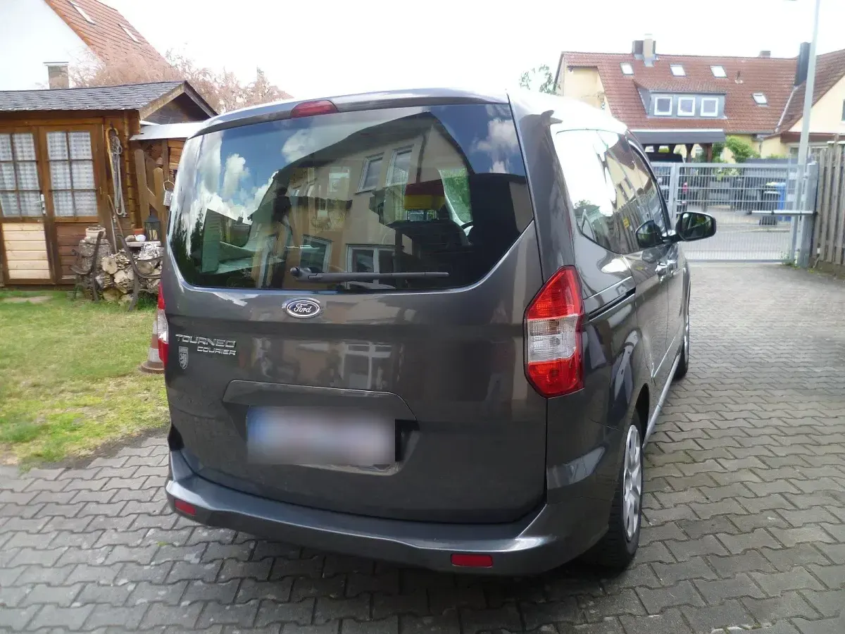 Occasion Ford Tourneo 100 ch (73 kW) 2019 Gris Break