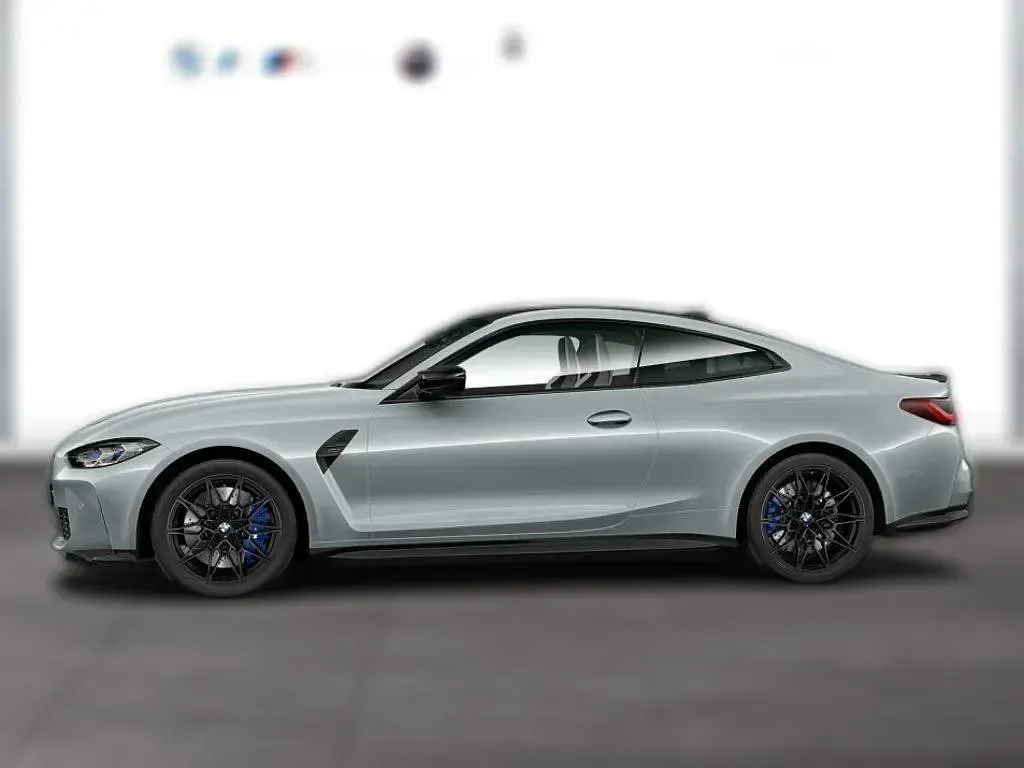Używany BMW M4 Efficient Dynamics 510 KM (375 kW) 2022 Szary Coupe