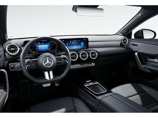 Gebraucht Mercedes CLA220 Advanced Plus 190 PS (139 kW) 2024 Weiß Limousine