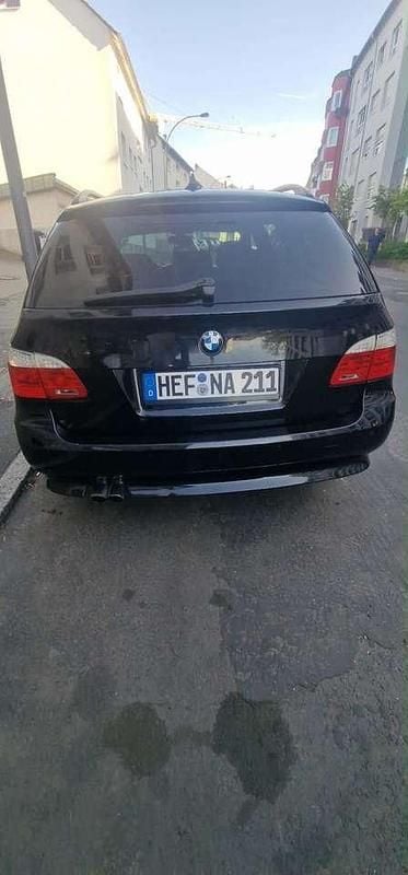 Second-hand BMW 525 197 CP (144 kW) 2008 Negru Break