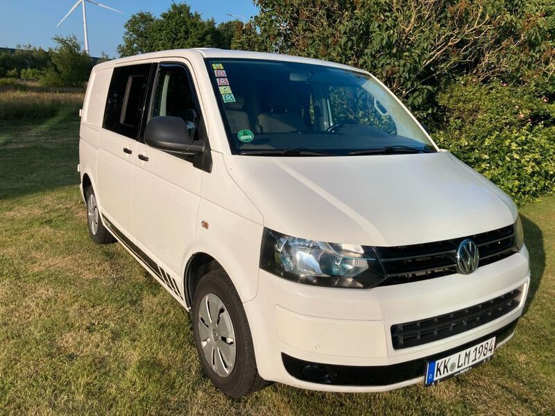 Weiß Gebraucht 2011 VW T5 Van | 16.500 € - Bild 1/4