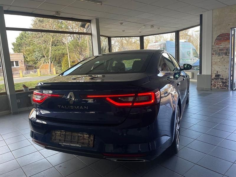 Gebraucht Renault Talisman Intens 150 PS (110 kW) 2017 Blau Limousine