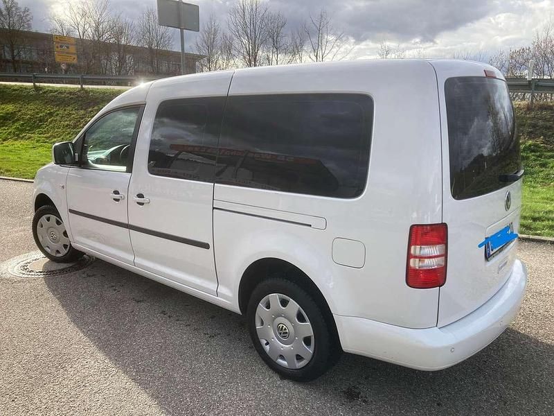 Gebraucht VW Caddy Edition 102 PS (75 kW) 2015 Weiß Van / Kleinbus