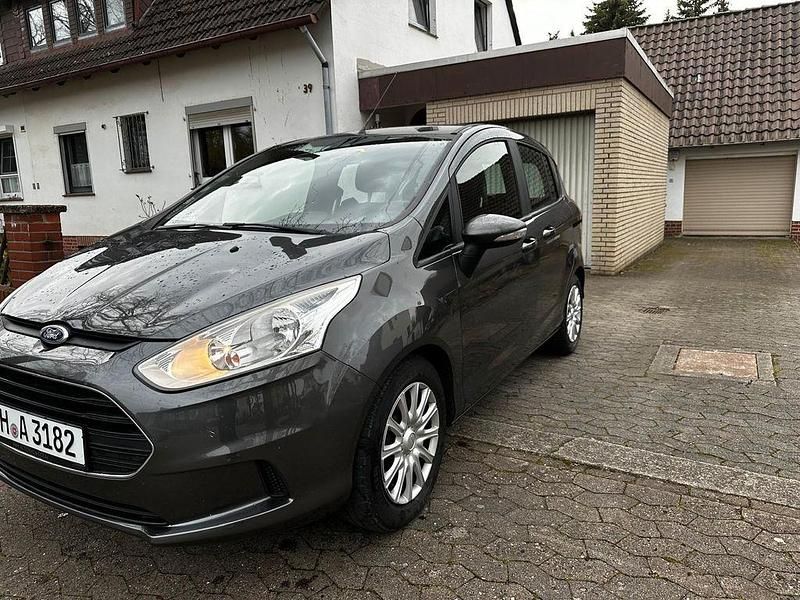 Gebraucht Ford B-MAX SYNC Edition 101 PS (74 kW) 2015 Van / Kleinbus