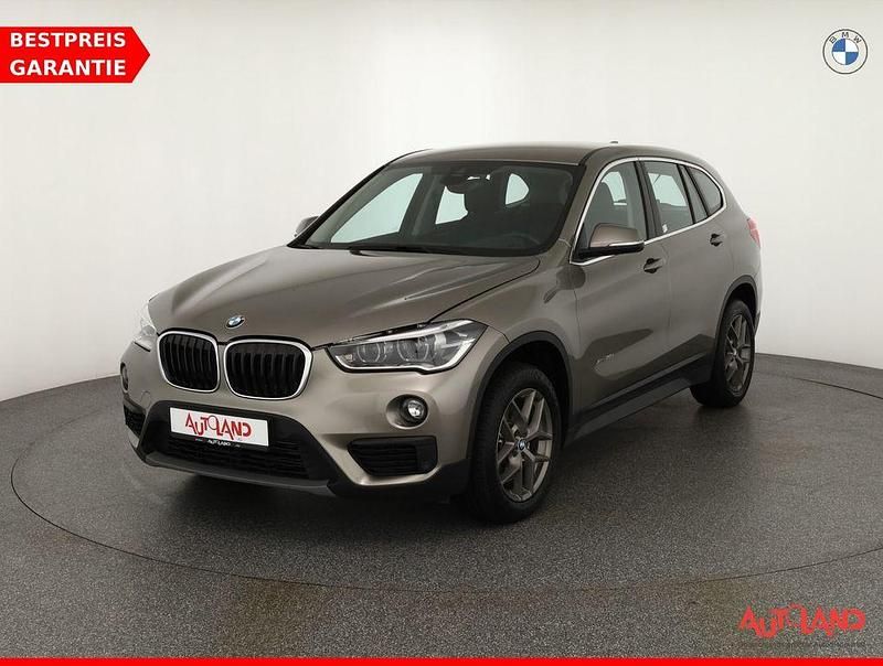 Silber Gebraucht 2017 BMW X1 SUV | 23.990 € (Fairer Preis) - Bild 1/4