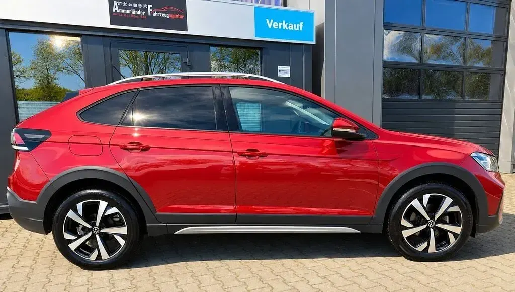 Gebraucht VW Taigo Style 110 PS (80 kW) 2022 Kings red metallic SUV