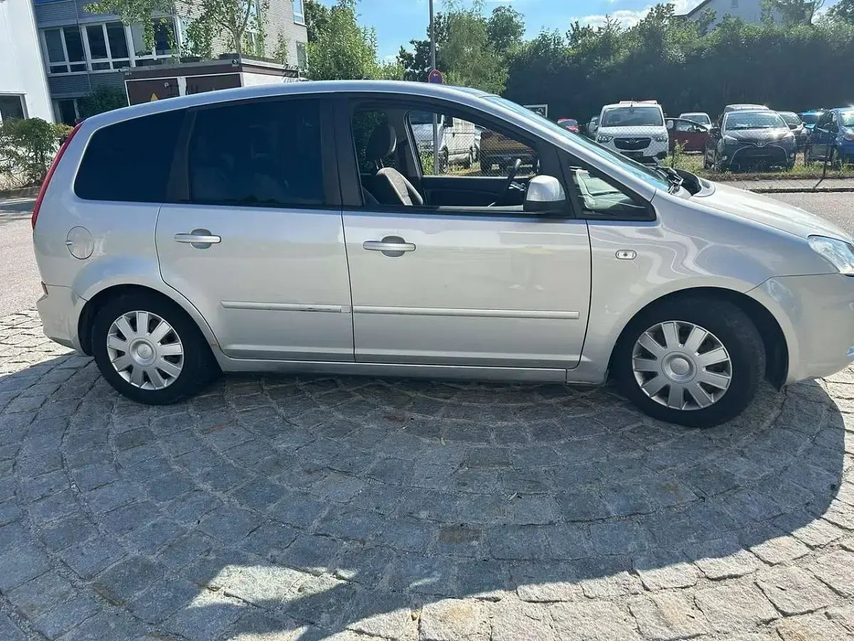 Gebraucht Ford C-MAX Style 101 PS (74 kW) 2009 Polarsilber metallic Van / Kleinbus