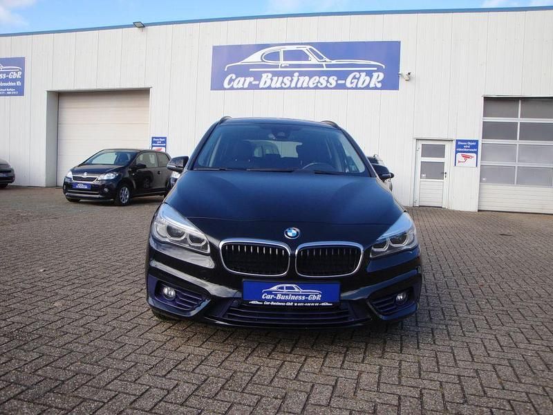 Gebraucht BMW 218 Sport Line 150 PS (110 kW) 2016 Schwarz Kombi