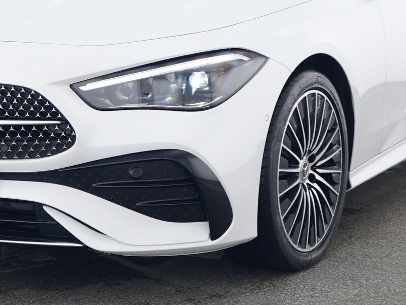 Gebraucht Mercedes CLE200 AMG 204 PS (150 kW) 2023 Weiß Coupé