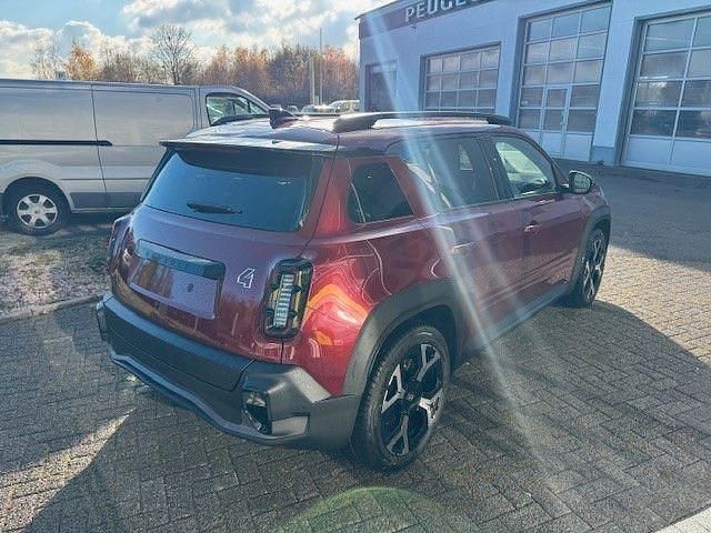 Neu Renault 4 E-Tech Komfort 110 kW (150 PS) 2025 Rot SUV