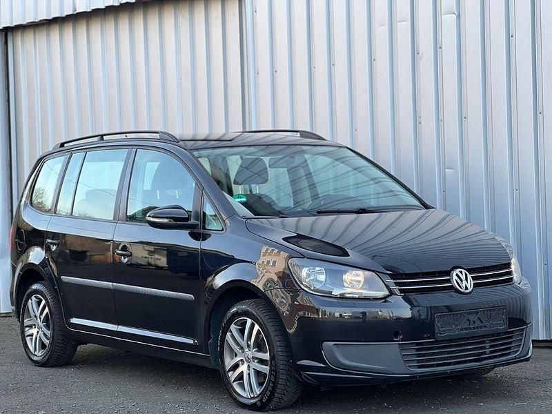 Gebraucht VW Touran Trendline 140 PS (102 kW) 2011 Schwarz Van / Kleinbus