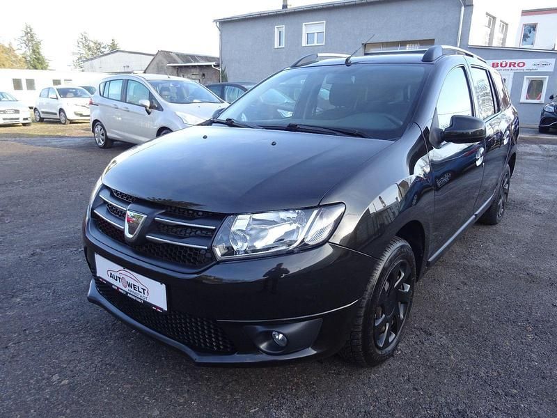 Schwarz Gebraucht 2013 Dacia Logan MCV Lauréate Kombi | 3.990 € (Fairer Preis) - Bild 1/4