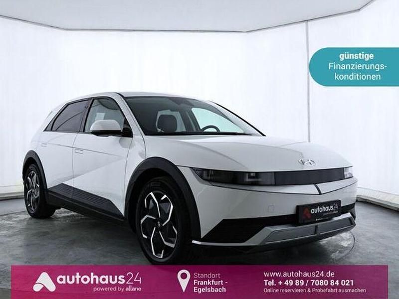 Weiß Gebraucht 2023 Hyundai Ioniq 6 Techniq Limousine | 33.470 € (Fairer Preis) - Bild 1/4