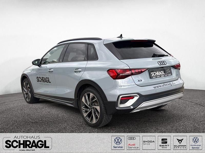 Gebraucht Audi A3 S-Line 150 PS (110 kW) 2024 Pfeilgrau perleffekt