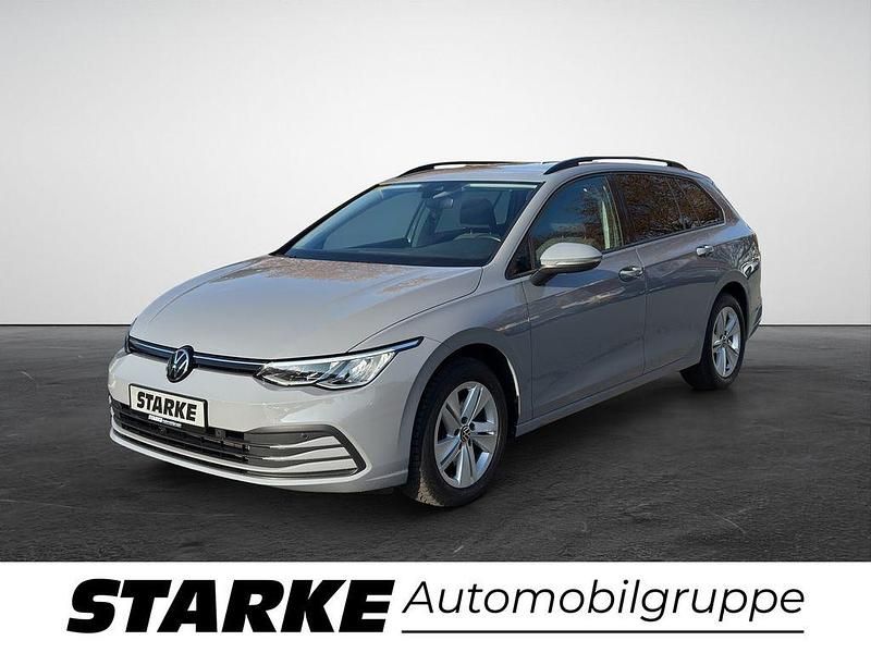 Grau Gebraucht 2021 VW Golf VIII Life Kombi | 22.930 € (Fairer Preis) - Bild 1/3