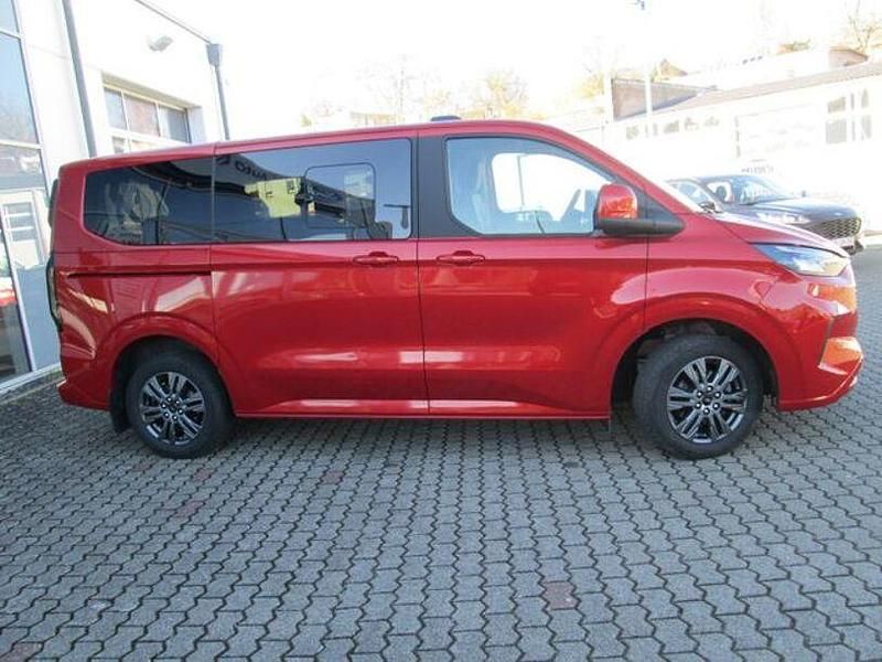 Gebraucht 2025 Ford Tourneo Custom 136 PS Van – Saarland (Händler) – 43 ...