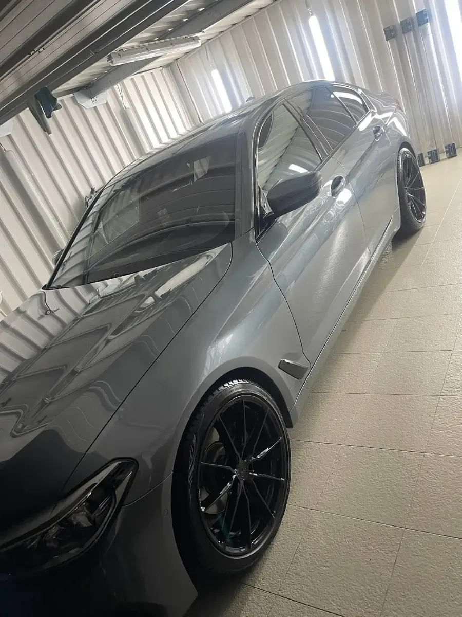 Gebraucht BMW 520 184 PS (135 kW) 2020 Grau Limousine