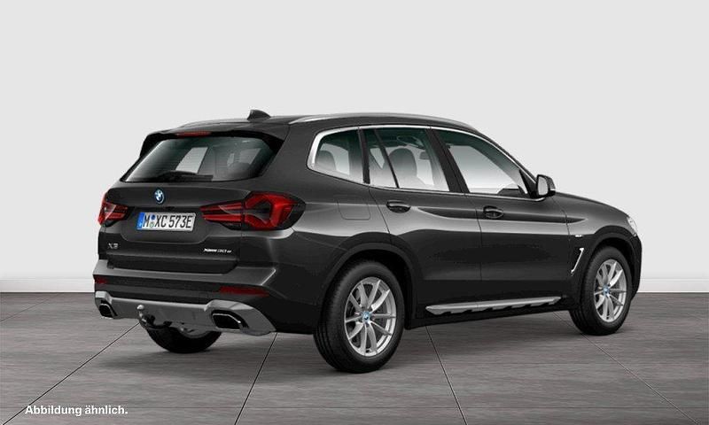 Gebraucht BMW X3 Sport Line 184 PS (135 kW) 2022 Grau SUV