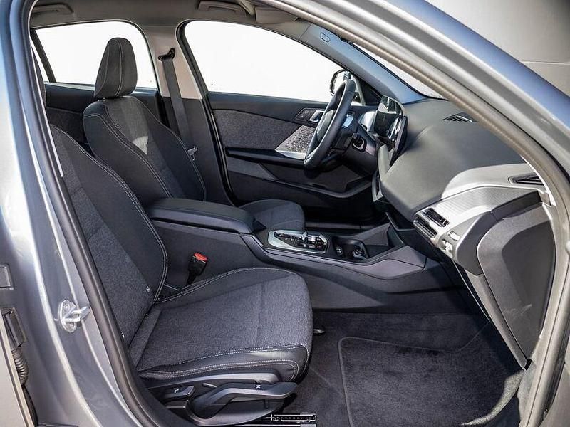 Gebraucht BMW 120 Shadowline 170 PS (125 kW) 2025 Skyscraper grau Kleinwagen