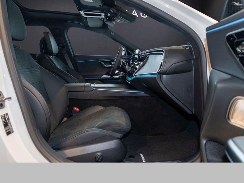 Gebraucht Mercedes E300 AMG 197 PS (144 kW) 2026 Unilack polarweiß Kombi