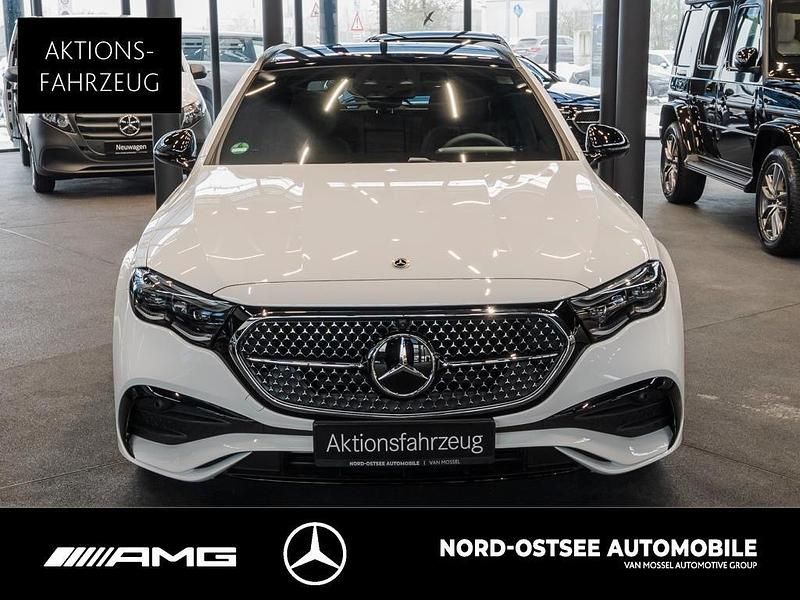 Second-hand Mercedes E300 AMG 313 CP (230 kW) 2026 Alb Break