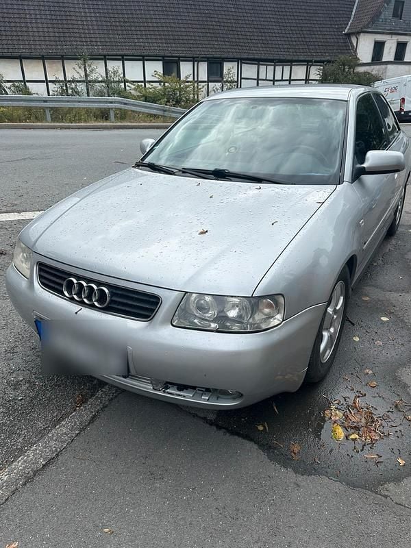 Grau Gebraucht 2003 Audi A3 S-Line Kleinwagen | 1.250 € (Guter Preis) - Bild 1/4