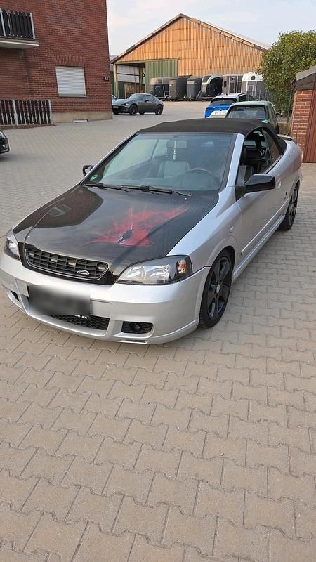 Silber Gebraucht 2005 Opel Astra Cabriolet Cabrio | 1.800 € (Fairer Preis) - Bild 1/4