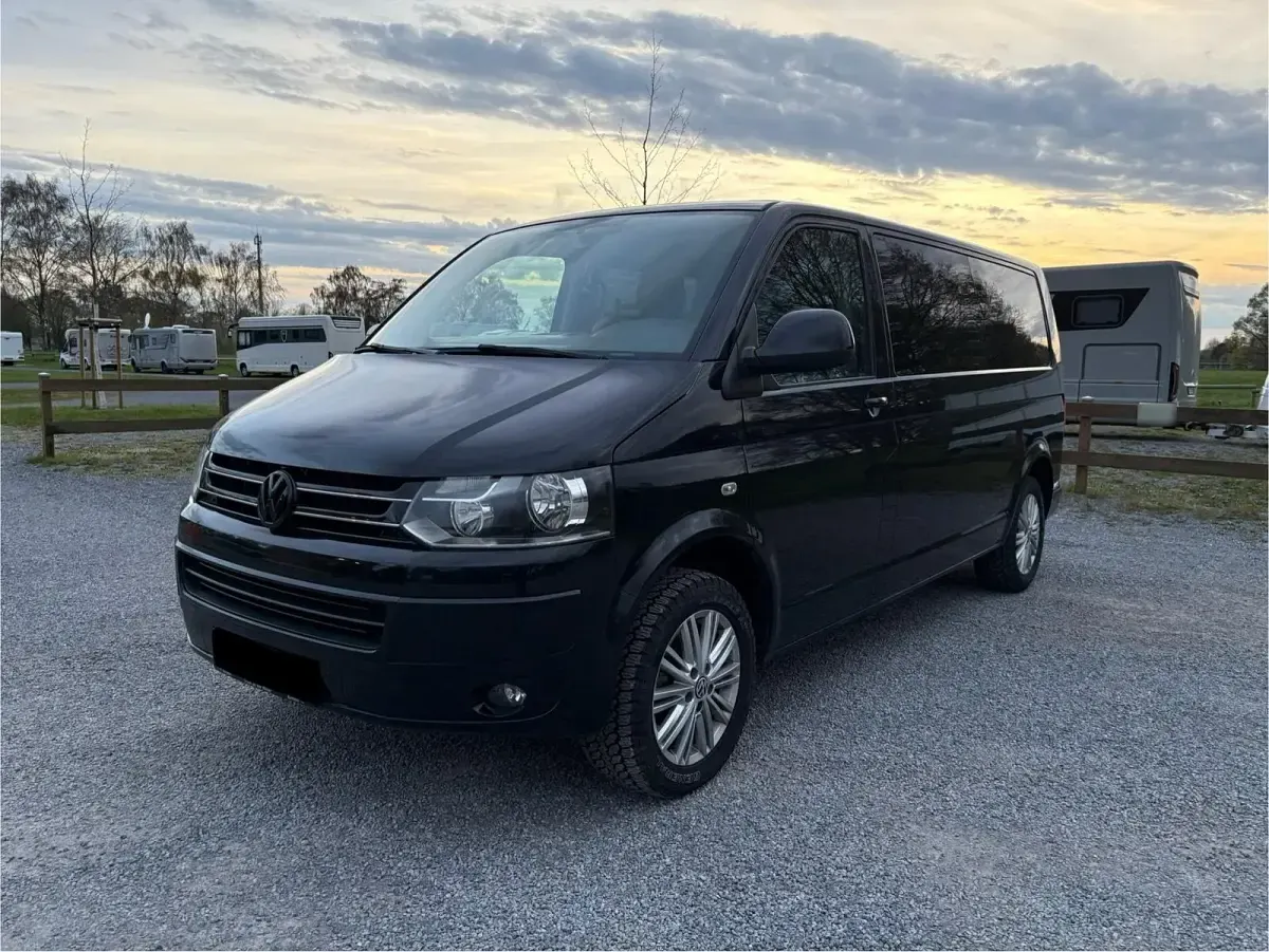 Gebraucht VW Caravelle 180 PS (132 kW) 2015 Schwarz Van
