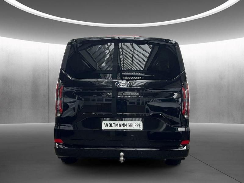 Neu Ford Tourneo Titanium 170 PS (125 kW) 2026 Schwarz Van / Kleinbus