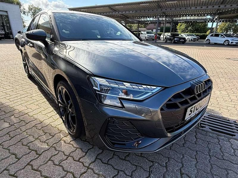 Gebraucht Audi A3 S-Line 150 PS (110 kW) 2024 Daytonagrau (metallic) Limousine