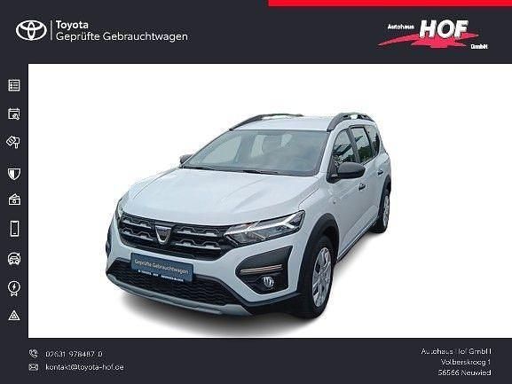 Weiß Gebraucht 2022 Dacia Jogger Essentiel Limousine | 16.790 € (Etwas zu teuer) - Bild 1/4