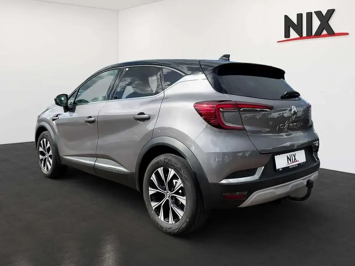 Gebraucht Renault Captur Techno 91 PS (66 kW) 2023 Cardamon green SUV