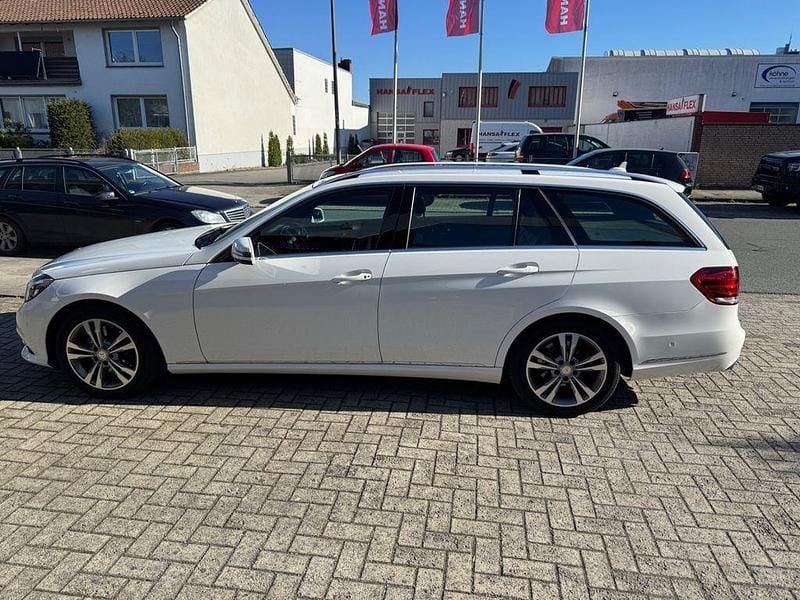 Usata Mercedes E250 204 CV (150 kW) 2015 Bianco Berlina