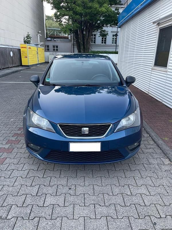 Blau Gebraucht 2013 Seat Ibiza Kleinwagen | 3.200 € (Fairer Preis) - Bild 1/4