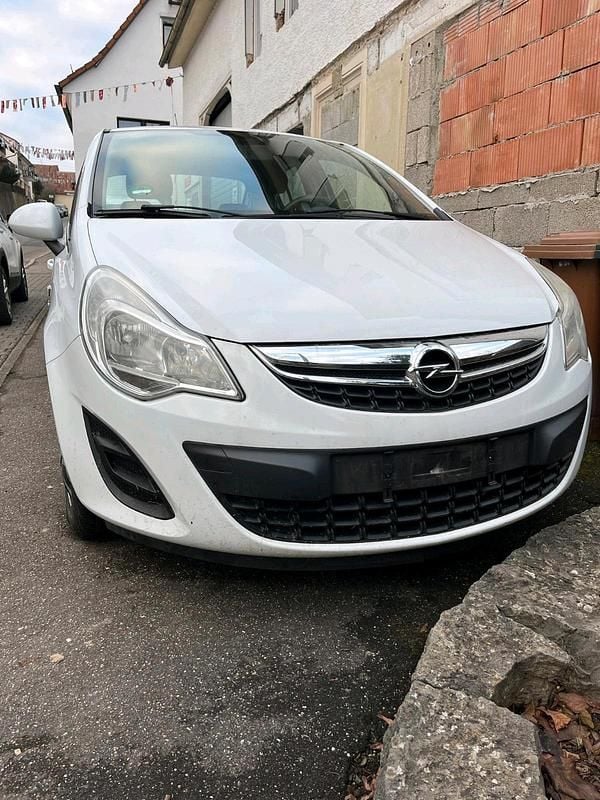 Gebraucht Opel Corsa Selection 69 PS (50 kW) 2013 Weiß Kleinwagen