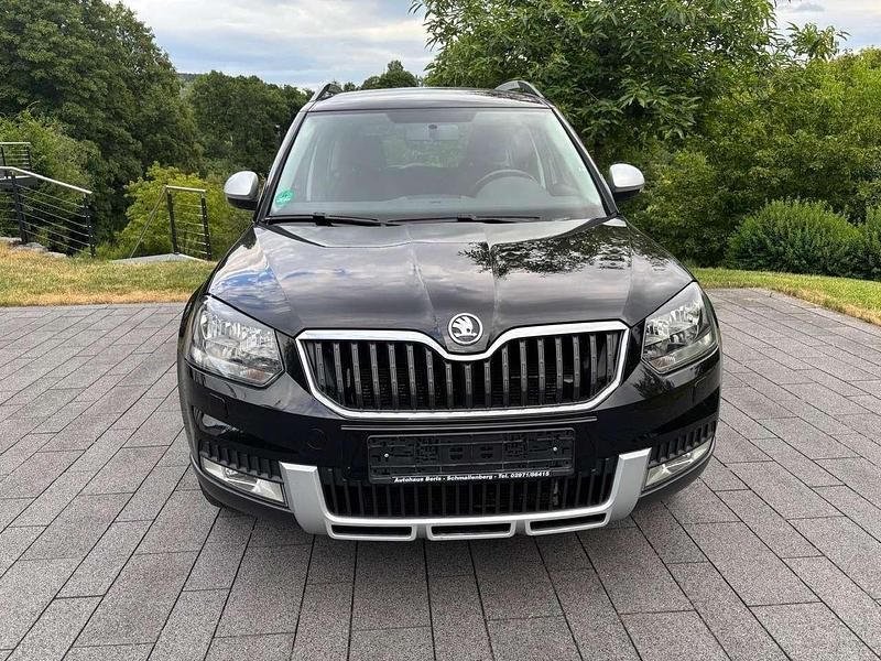 Schwarz Gebraucht 2015 Skoda Yeti Ambition SUV | 12.500 € (Fairer Preis) - Bild 1/4