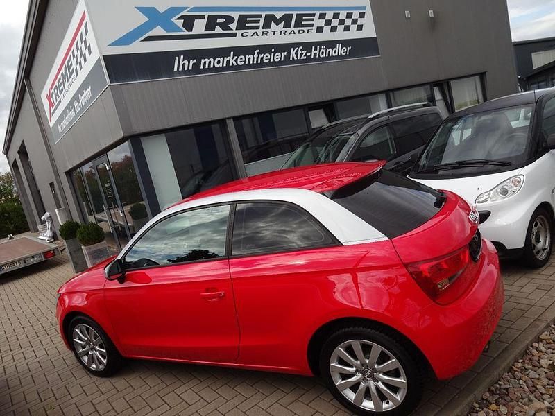 Rot Gebraucht 2015 Audi A1 Attraction Kleinwagen | 10.990 € (Etwas zu teuer) - Bild 1/4