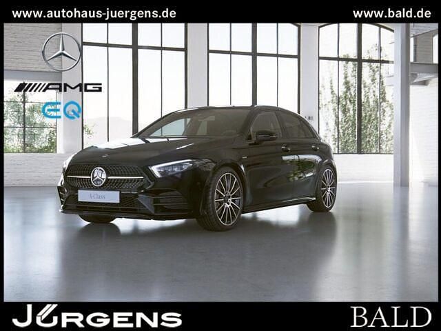 Gebraucht Mercedes A200 AMG 150 PS (110 kW) 2020 Unilack nachtschwarz Limousine