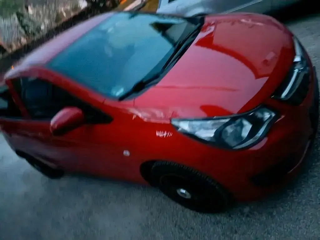 Occasion Opel Karl 75 ch (55 kW) 2015 Rouge Citadine