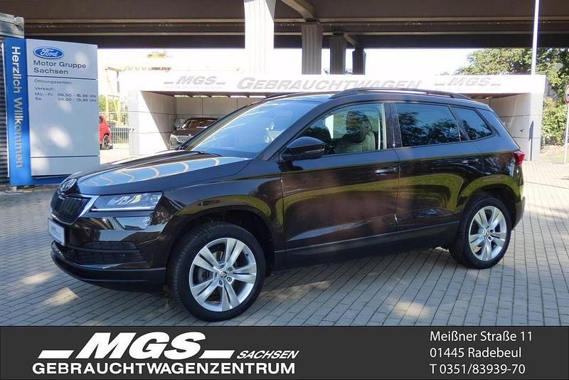 Magneticbraun metallic Gebraucht 2021 Skoda Karoq Style SUV | 27.950 € (Etwas zu teuer) - Bild 1/4